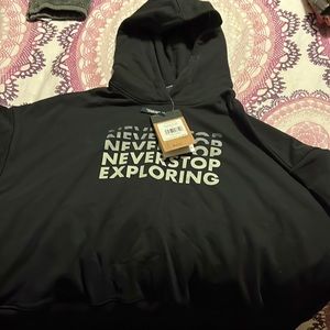 North face hoodie Brand new